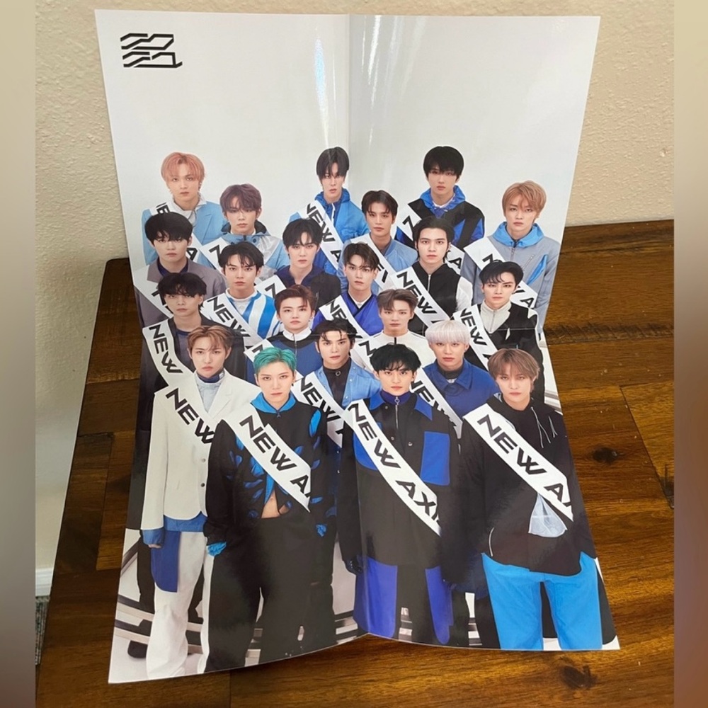 K-Pop Photo Book/CD Collection - Picture 5 of 11